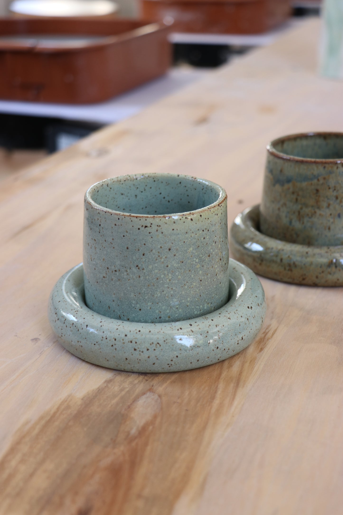 Cup and bubble coaster set